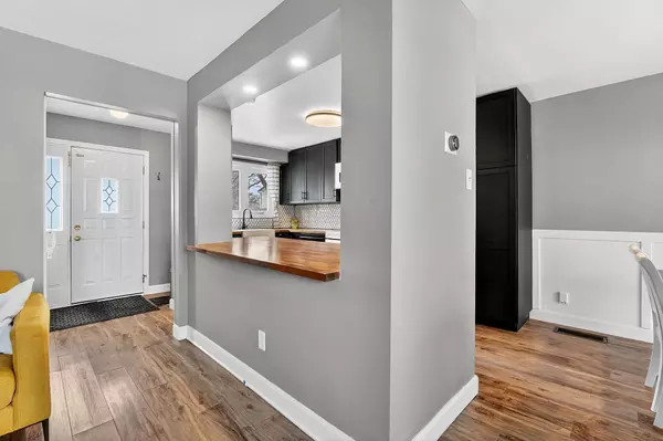 Hamilton, ON L8T 4X1,75 Berrisfield CRES