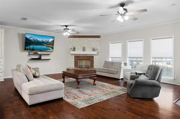 302 Briarwood Lane, Sulphur Springs, TX 75482