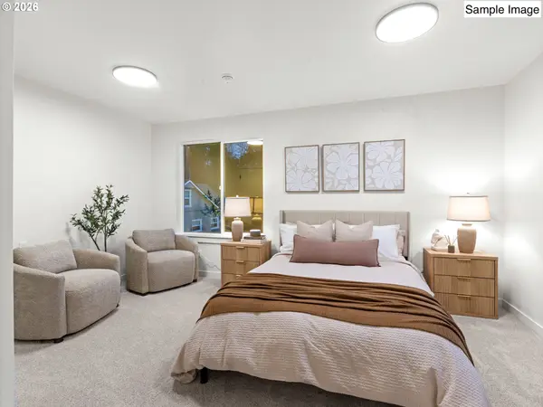 11076 SW 61st AVE #4, Portland, OR 97219