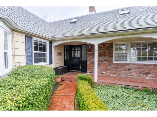 Eugene, OR 97404,825 FILBERT AVE