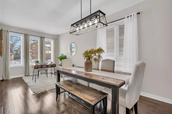 Aurora, ON L4G 0J1,382 Conover AVE