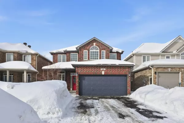 10 AUBURN CT, Barrie, ON L4N 6G9