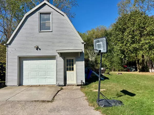 Ingersoll, ON N5C 2N1,208 Victoria ST