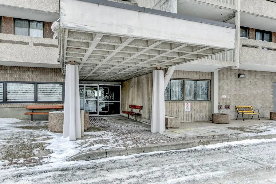 415 Greenview AVE #404, Britannia - Lincoln Heights And Area, ON K2B 8G5