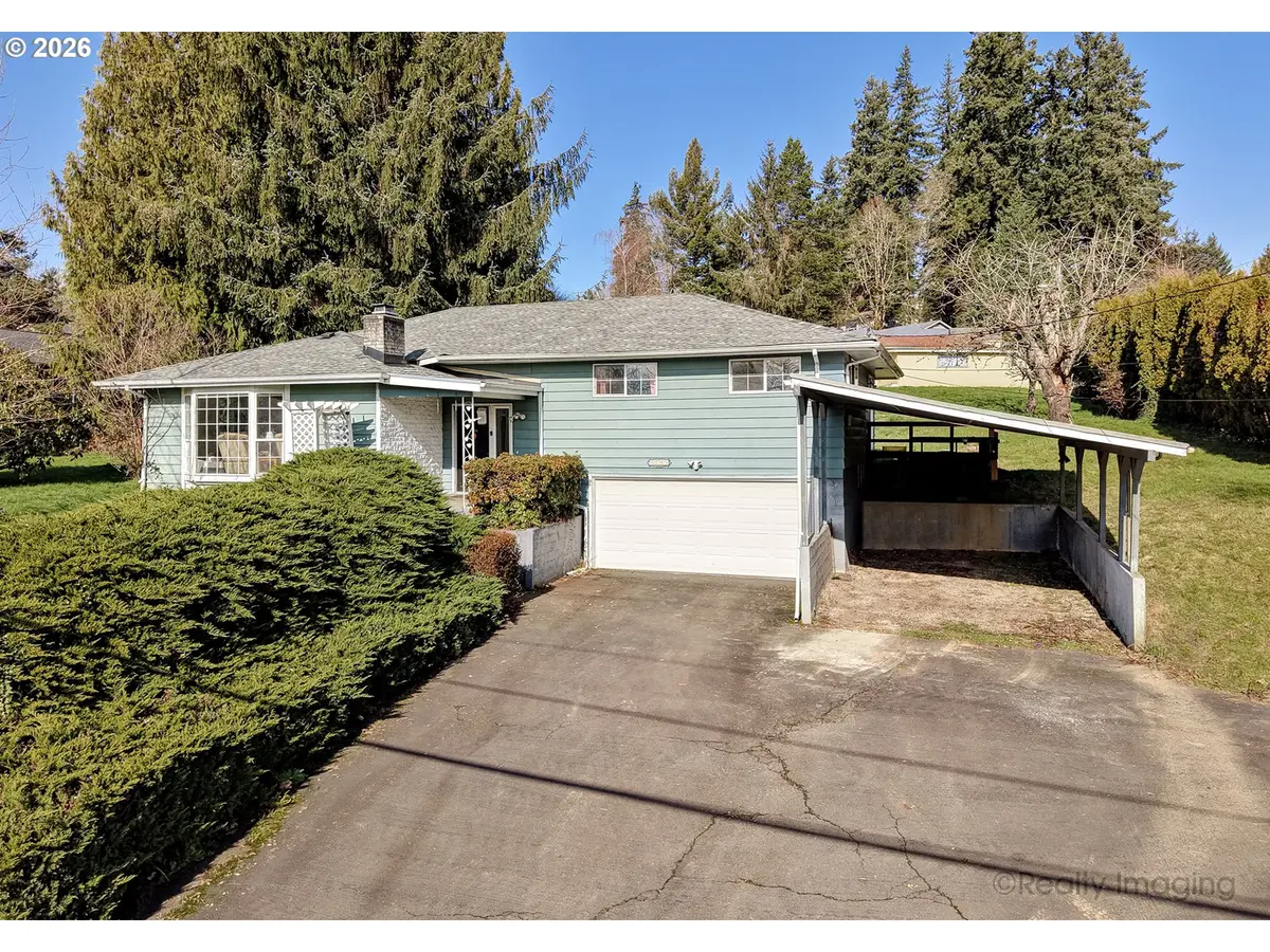 1703 ALLEN ST, Kelso, WA 98626