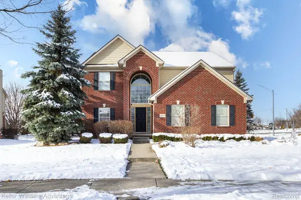 24975 Bloomfield CT, Novi, MI 48375