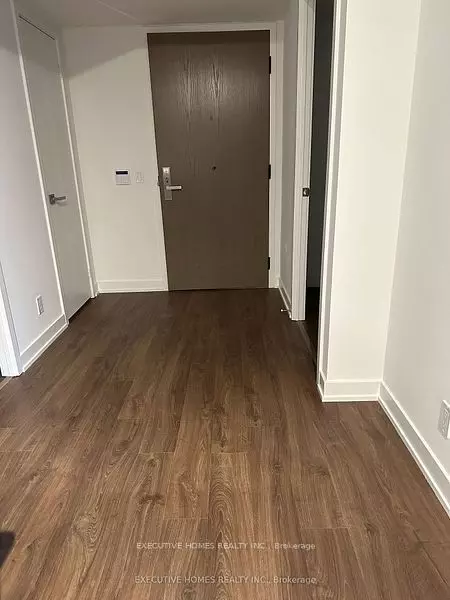 Toronto C06, ON M3H 0E3,30 Tretti WAY #632