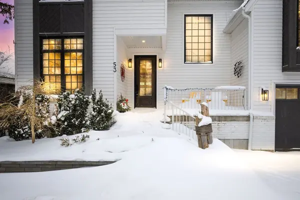 53 Niagara ST, Collingwood, ON L9Y 3X1