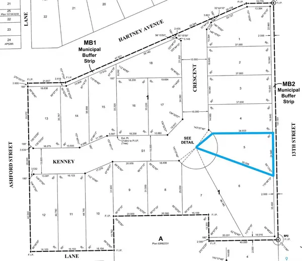 32 KENNEY CRESCENT, Weyburn, SK S4H 1L3