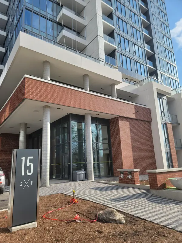 15 Wellington ST S #712, Kitchener, ON N2G 0E4