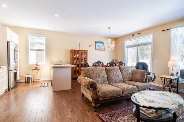 7 Autumn LN S #4, Huntsville, ON P1H 0C7