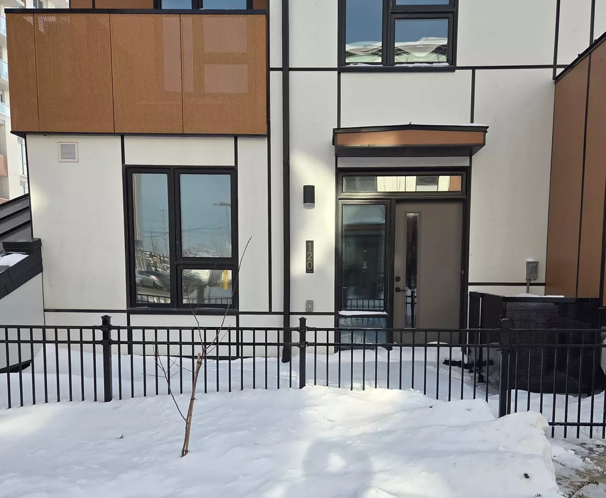 Brampton, ON L7A 5M4,50 All Nations DR #120