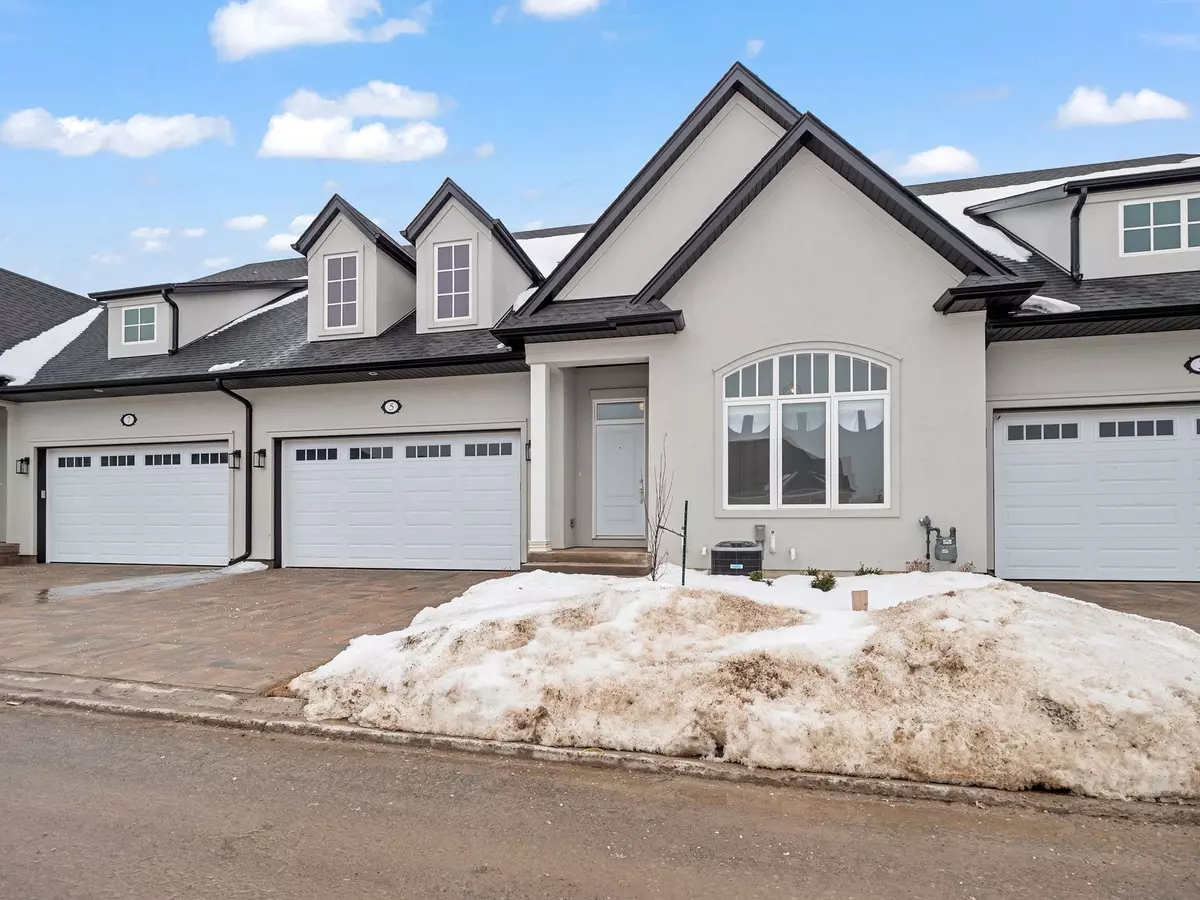 Fort Erie, ON L0S 1N0,5 Butternut CRES #2