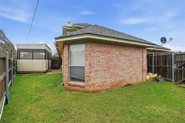 11912 Rhulen Court, Fort Worth, TX 76008