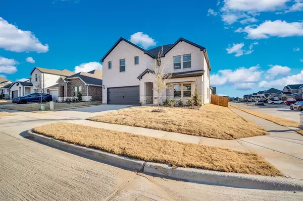 2119 Mustang Way, Seagoville, TX 75159