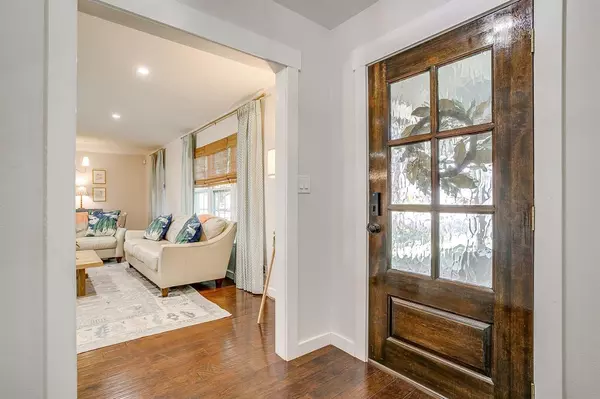 Fort Worth, TX 76109,4221 Whitfield Avenue