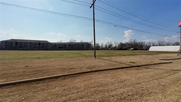 00 Barksdale Boulevard, Bossier City, LA 71112