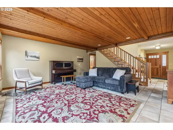 The Dalles, OR 97058,6850 OAKBROOK LN