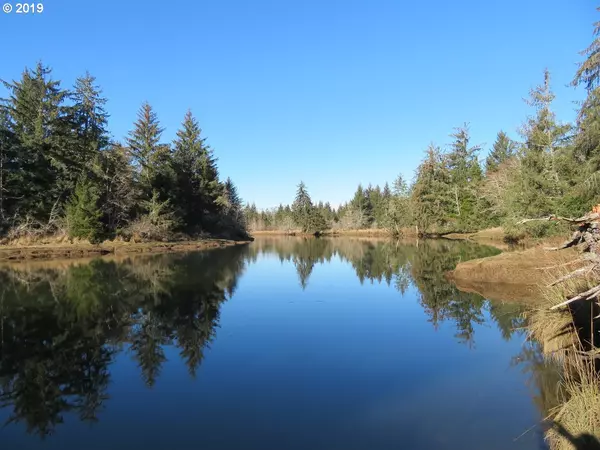 Hoquiam, WA 98550,1478 E Hoquiam RD