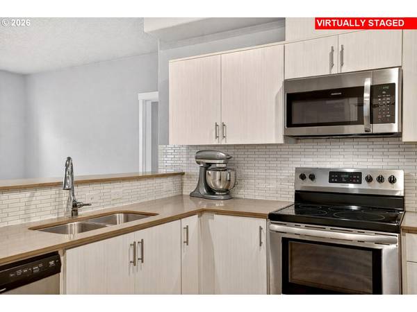 17193 SW APPLEDALE RD #104, Beaverton, OR 97007