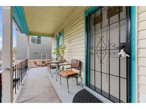 Portland, OR 97211,215 NE GOING ST