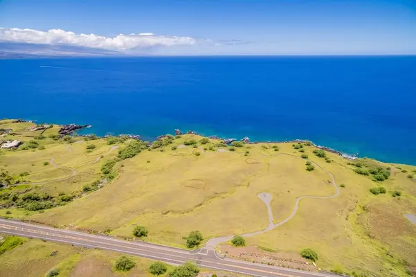 AKONI PULE HIGHWAY, Kamuela, HI 96743