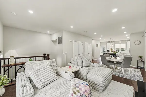 216 S Mill ST, Plymouth, MI 48170