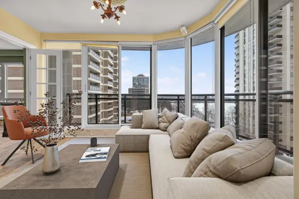 40 Rosehill AVE #604, Toronto C09, ON M4T 1G5