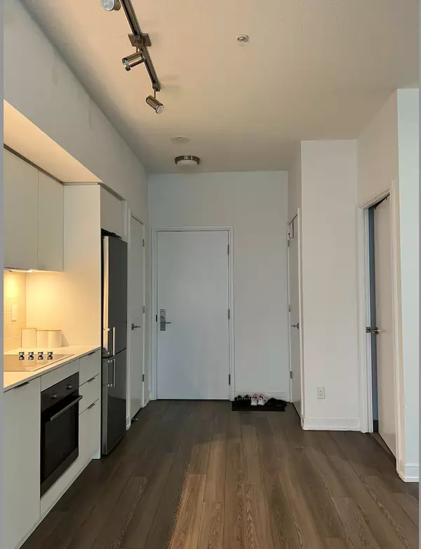 Toronto W08, ON M9B 0C3,20 Thomas Riley RD #401