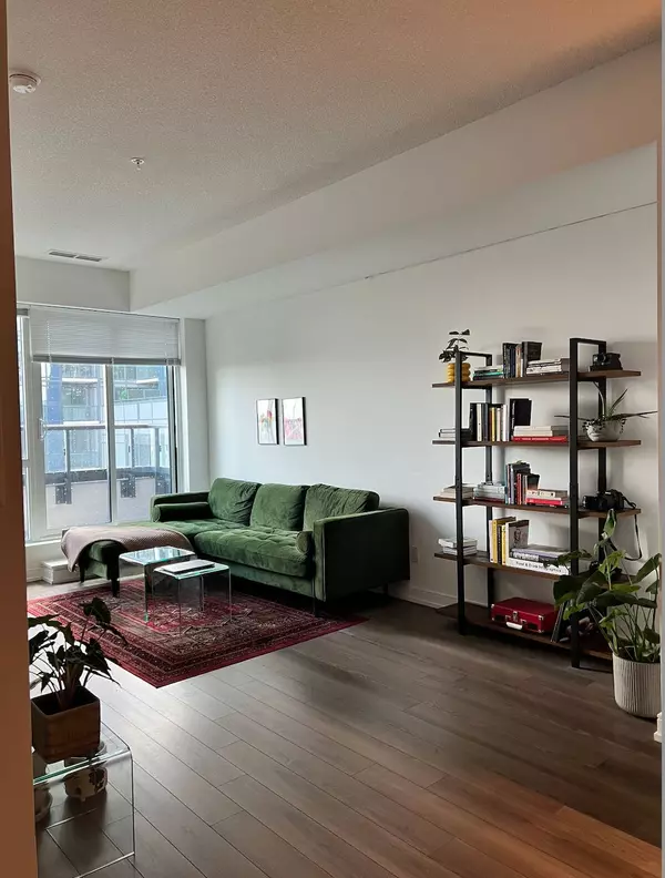 Toronto W08, ON M9B 0C3,20 Thomas Riley RD #401