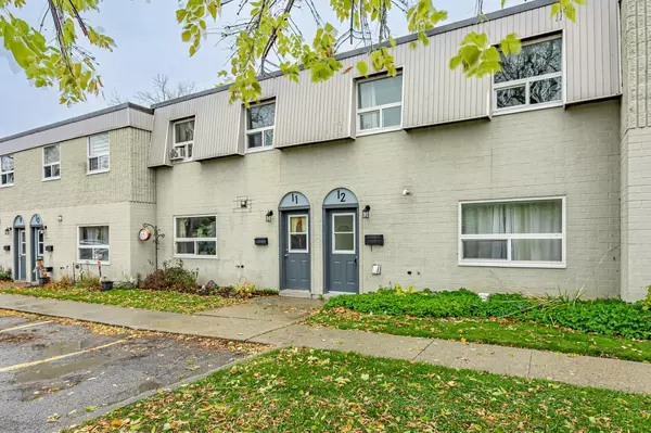 Ingersoll, ON N5C 3T6,271 Thames ST N #12