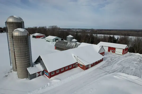 1537 St. Felix RD, Clarence-rockland, ON K0A 2A0