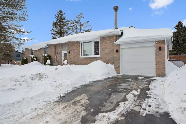 Erin, ON N0B 1Z0,2 Douglas Crescent, HL