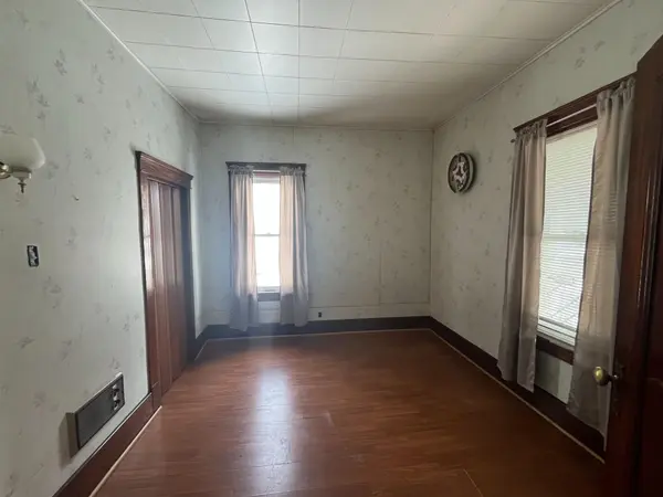 152 Elm ST, Chatham-kent, ON N0P 1C0