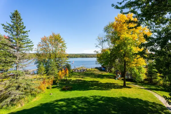 1111 Maplehurst DR, Lake Of Bays, ON P1H 2J6