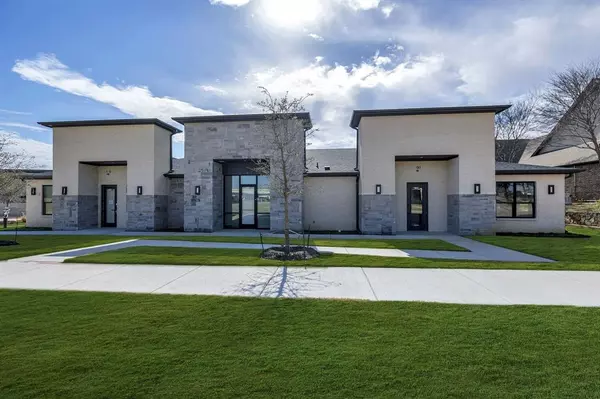 1701 Fountainview Drive, Mansfield, TX 76063