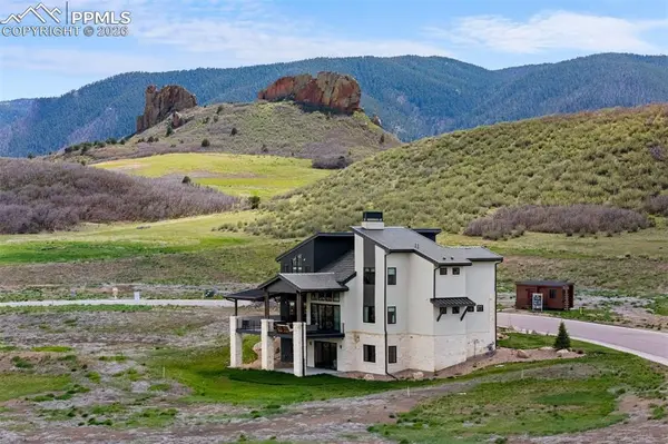 5815 Peppy San CIR, Larkspur, CO 80118