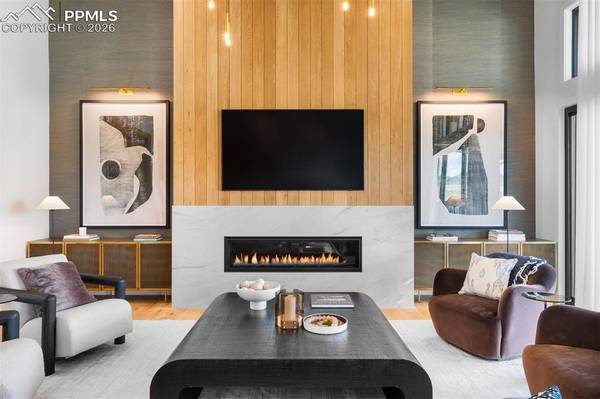 5815 Peppy San CIR, Larkspur, CO 80118