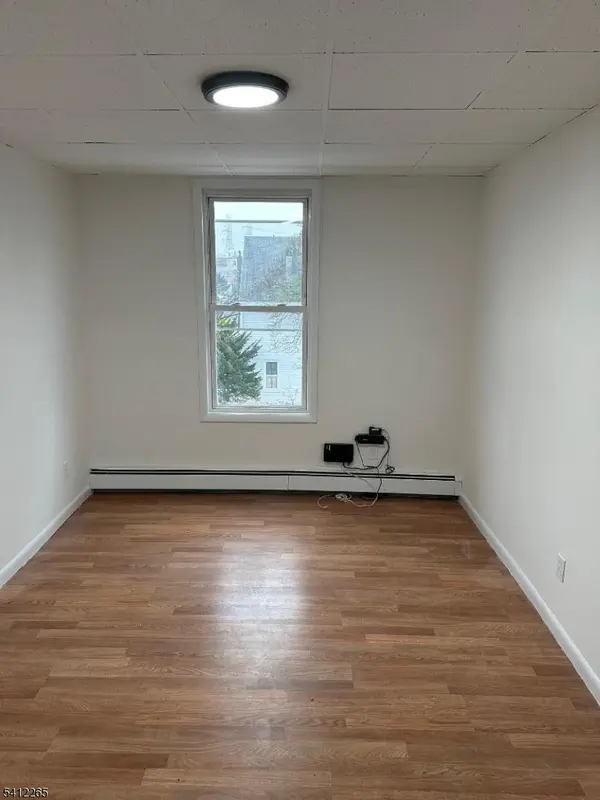 57 Harrison St, Nutley Twp., NJ 07110