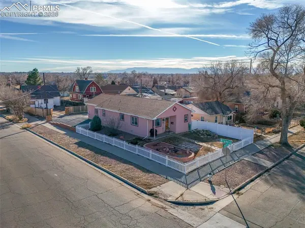 902 W 15th ST, Pueblo, CO 81003