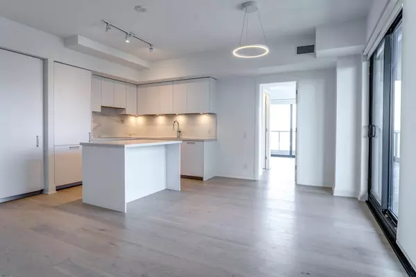 Toronto C11, ON M4G 0C9,33 Frederick Todd WAY #1107