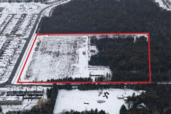 4400 & 4440 Garden ST, Whitby, ON L1R 3K4