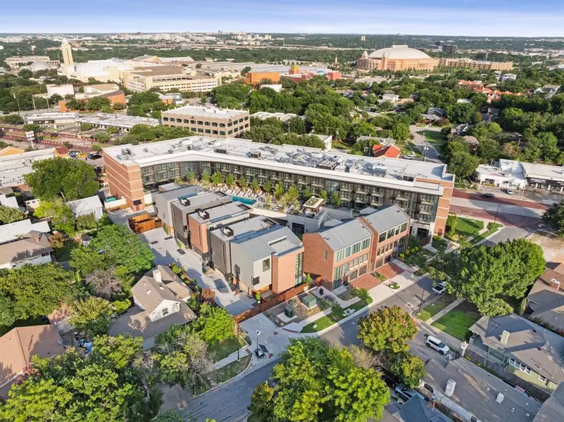 1217 Dorothy Lane #4, Fort Worth, TX 76107