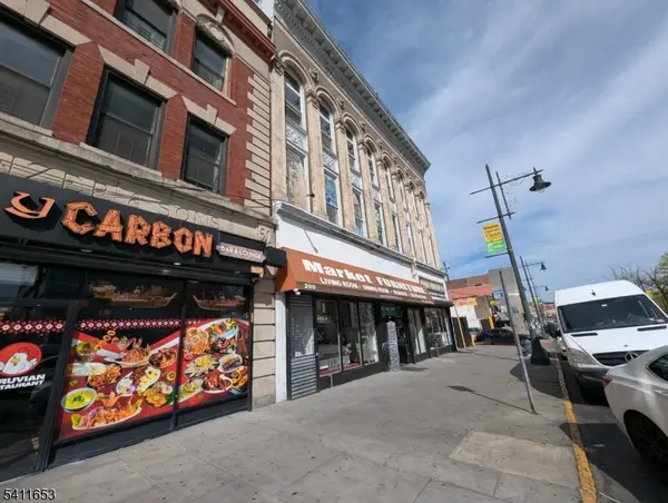 203 Market St, Paterson City, NJ 07505