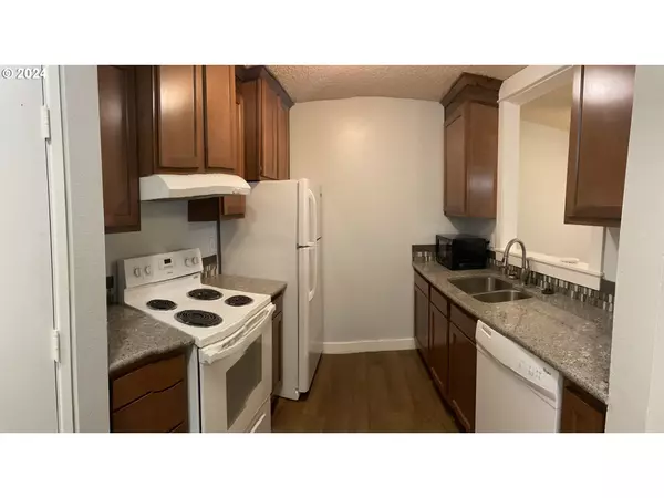 Portland, OR 97223,8625 SW BRIGHTFIELD CIR