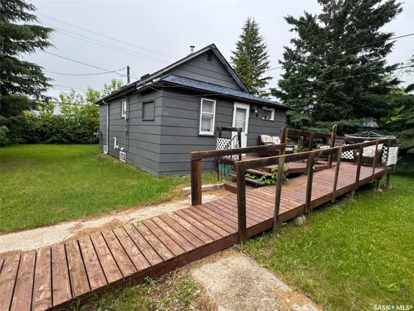 301 3rd AVENUE, Spalding, SK S0K 4C0