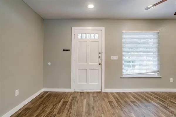 3524 South Drive, Fort Worth, TX 76109