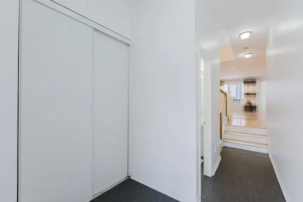 Barrhaven, ON K2G 6X7,13 Villandry ST