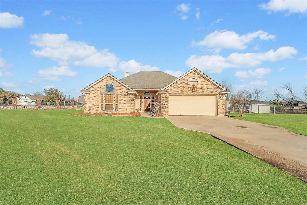 125 Lexington Circle, Haslet, TX 76052