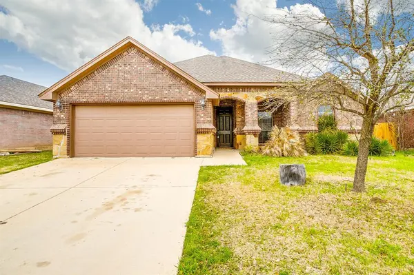 1120 Whispering Meadows, Crowley, TX 76036